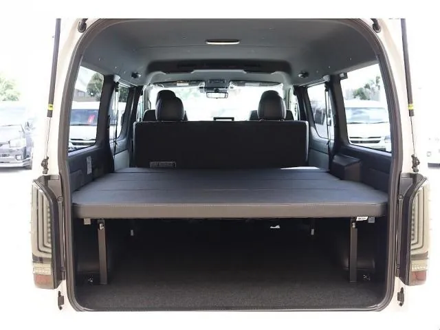 Toyota Hiace Gl 2026 photo 2