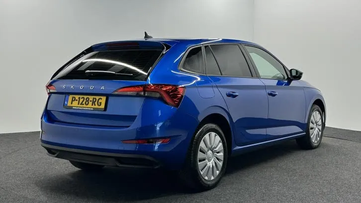 Skoda Scala 2021 photo 2