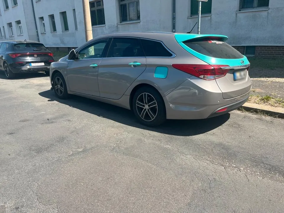 Hyundai I40