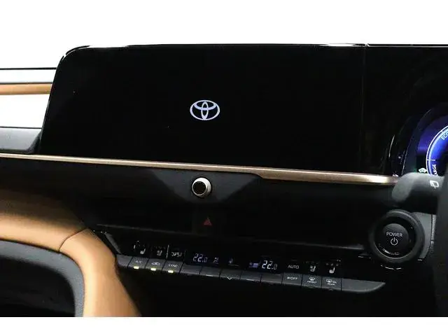 Toyota Crown Sport 2025 photo 5
