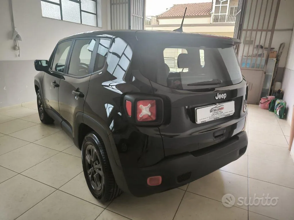 Jeep Renegade 2022 photo 4