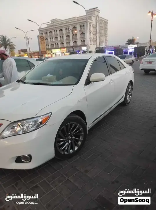 Toyota Camry 2011 photo 2