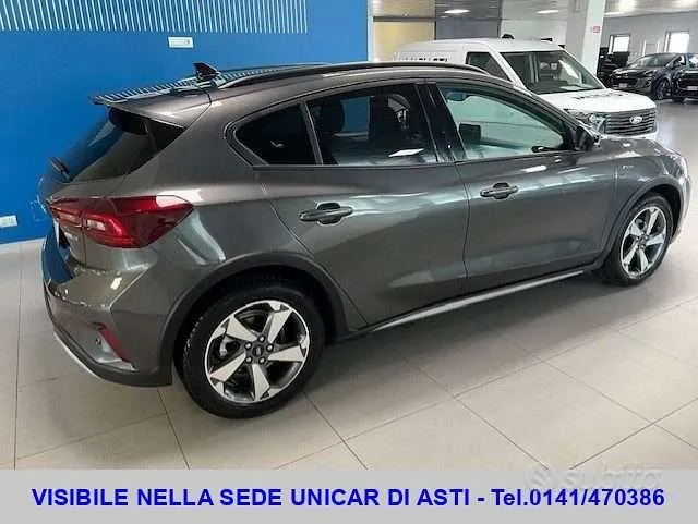 Ford Focus 2023 photo 4