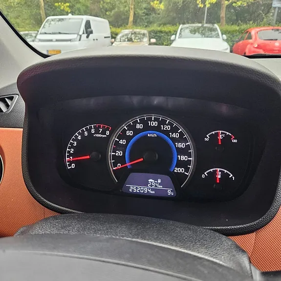 Hyundai I10 2015 photo 5