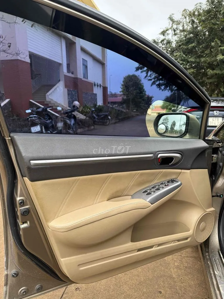 Honda Civic 2010 photo 5