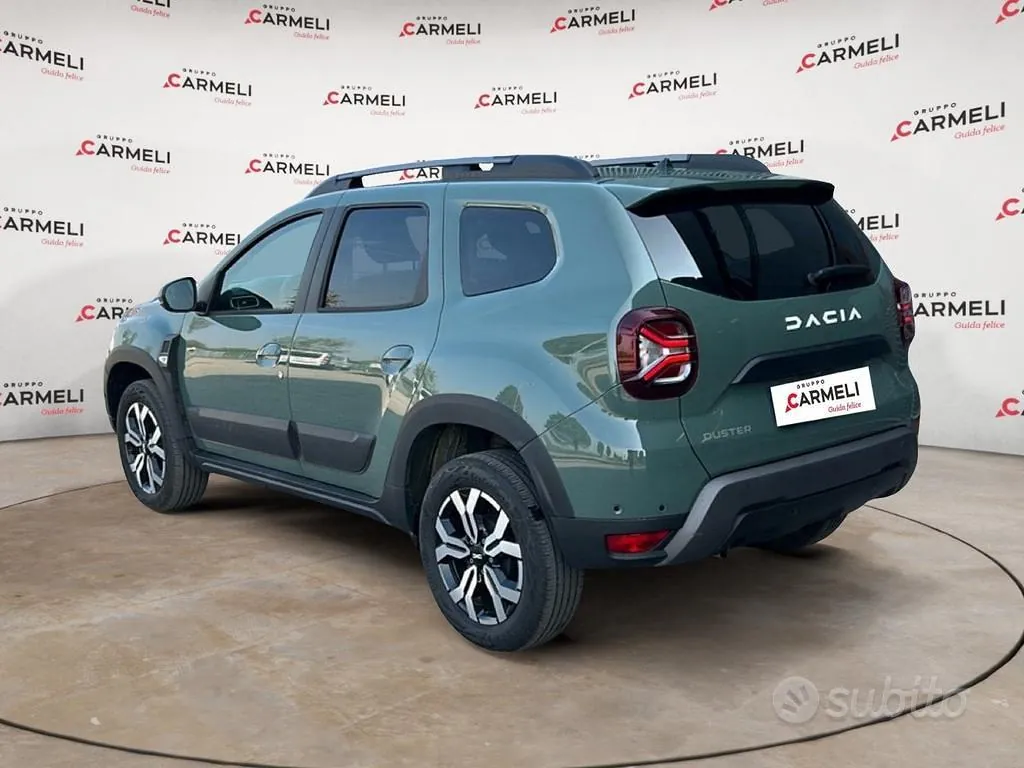 Dacia Duster 2023 photo 3