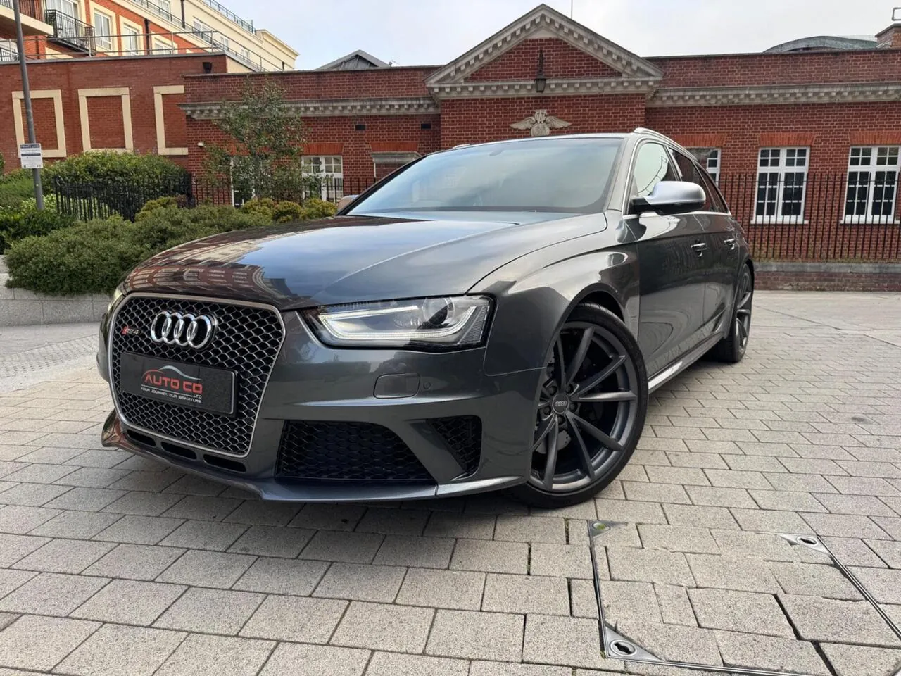 Audi Rs4 2014 photo 2