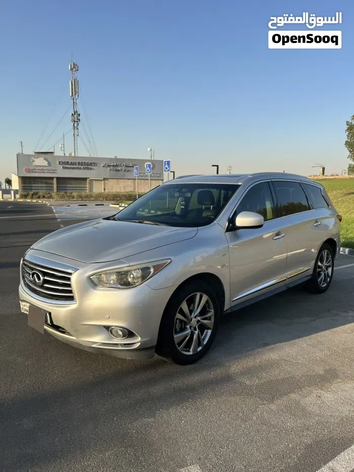 Infiniti Q60
