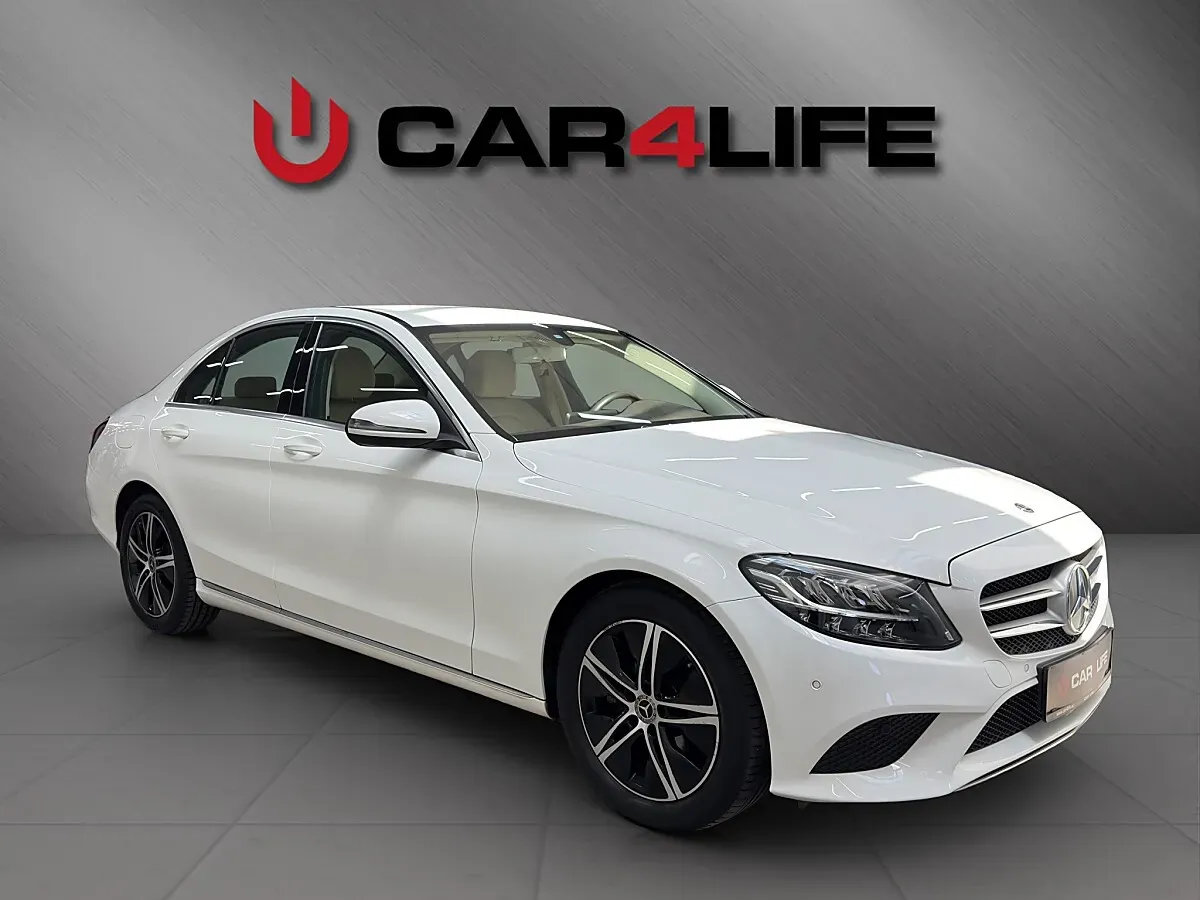 Mercedes-Benz C-Class 2020 photo 3