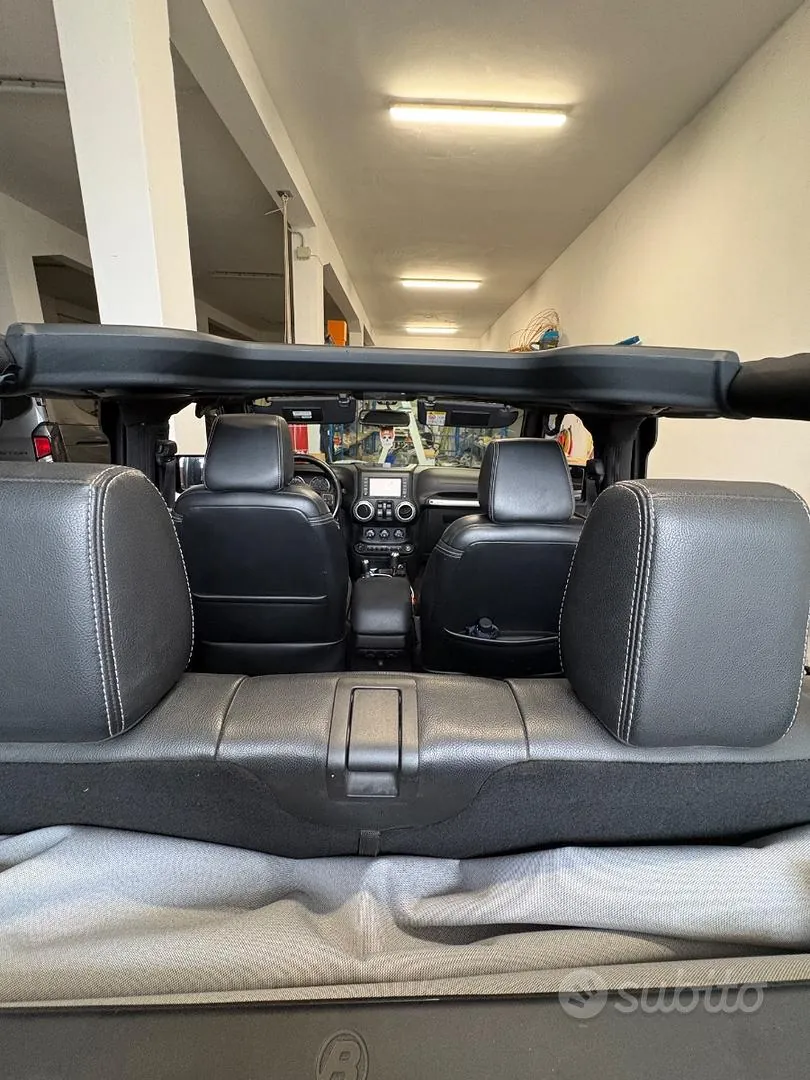 Jeep Wrangler 2013 photo 4
