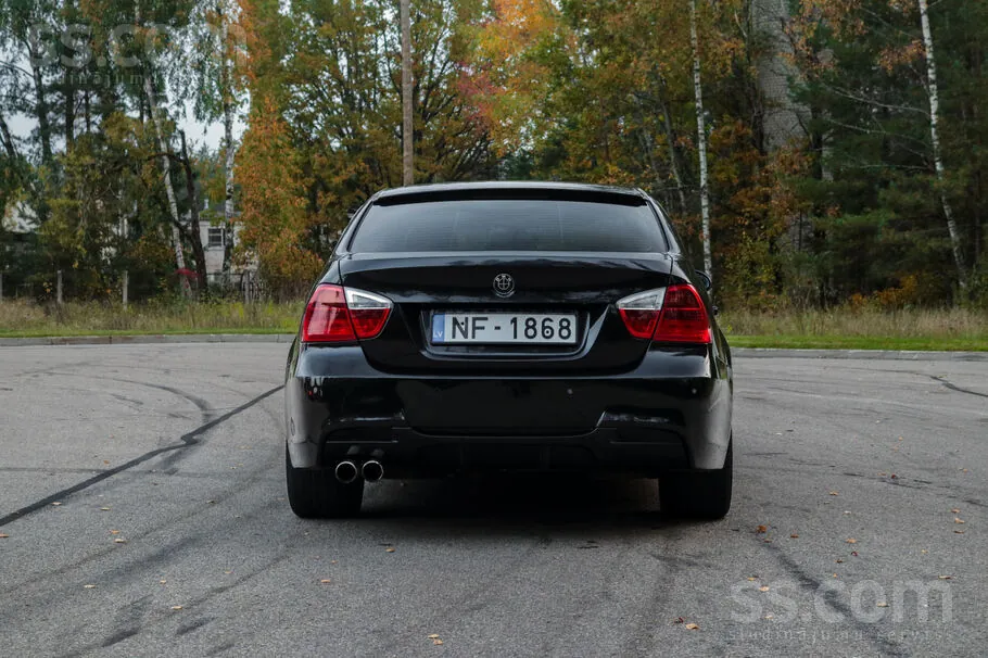 BMW 325I