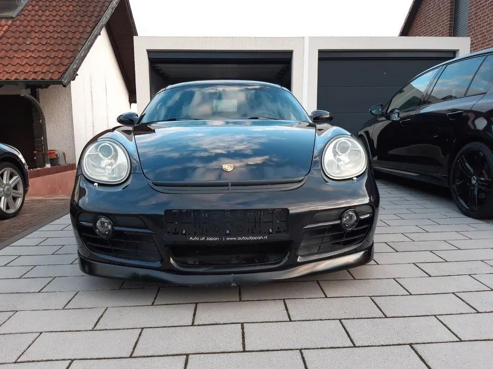 Porsche Cayman S