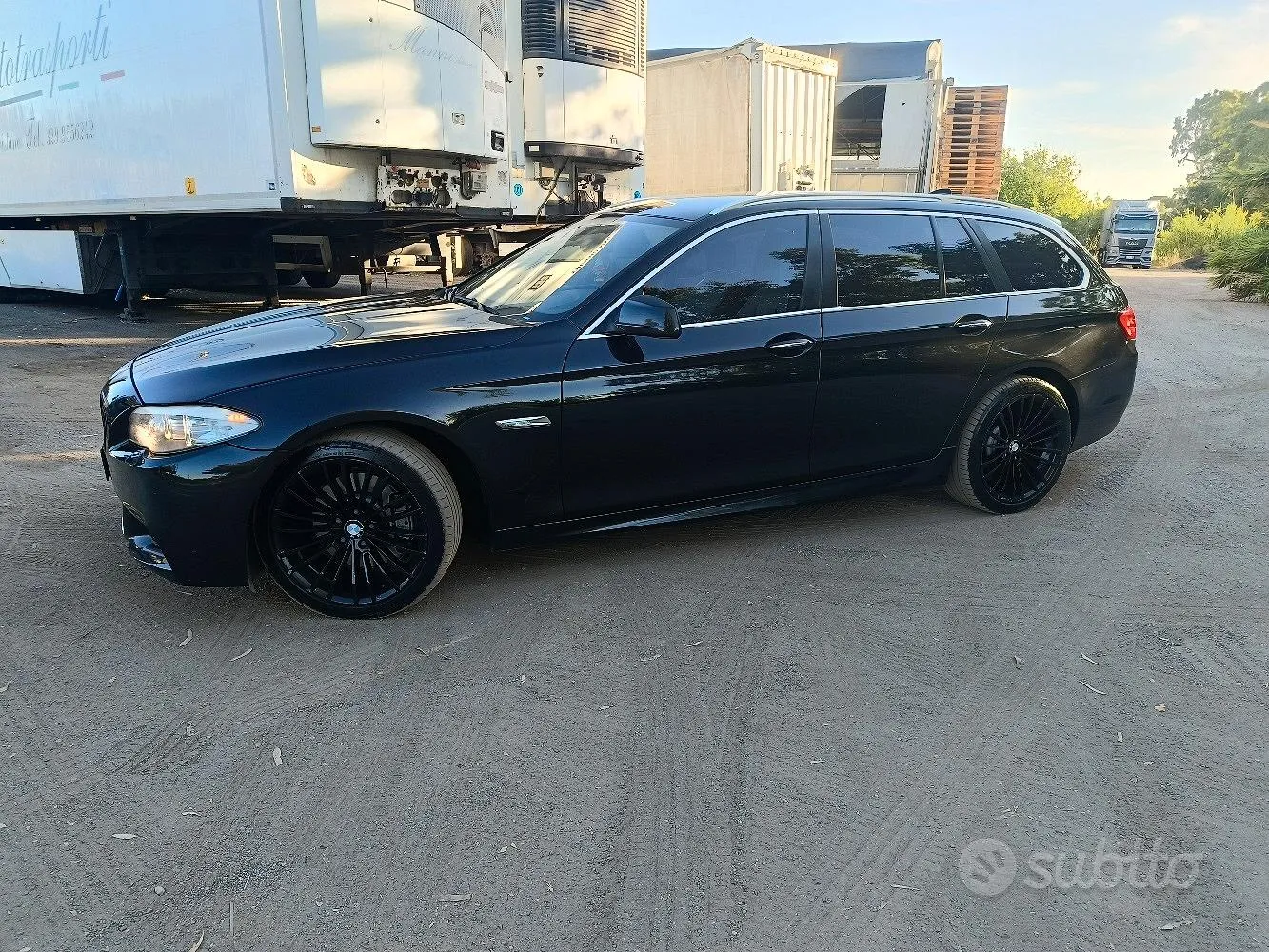BMW 5 Series 2011 photo 3