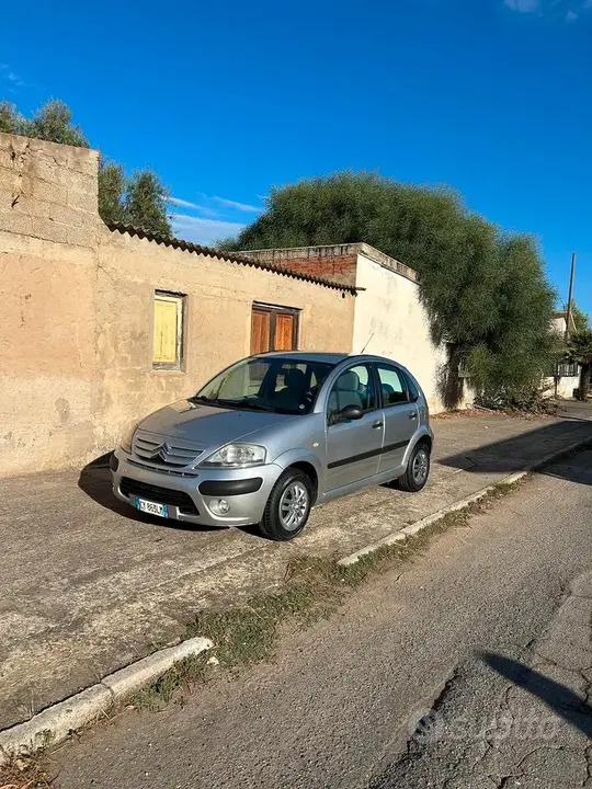 Citroen C3 2005 photo 2