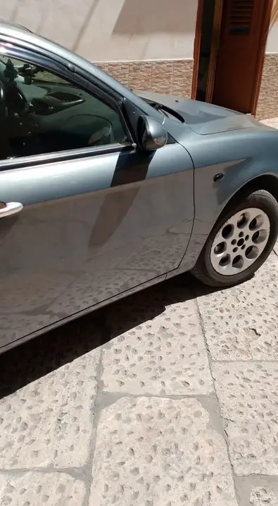 Alfa Romeo 147 2003 photo 4