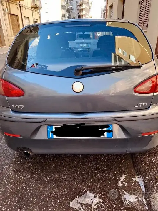Alfa Romeo 147 2003 photo 5