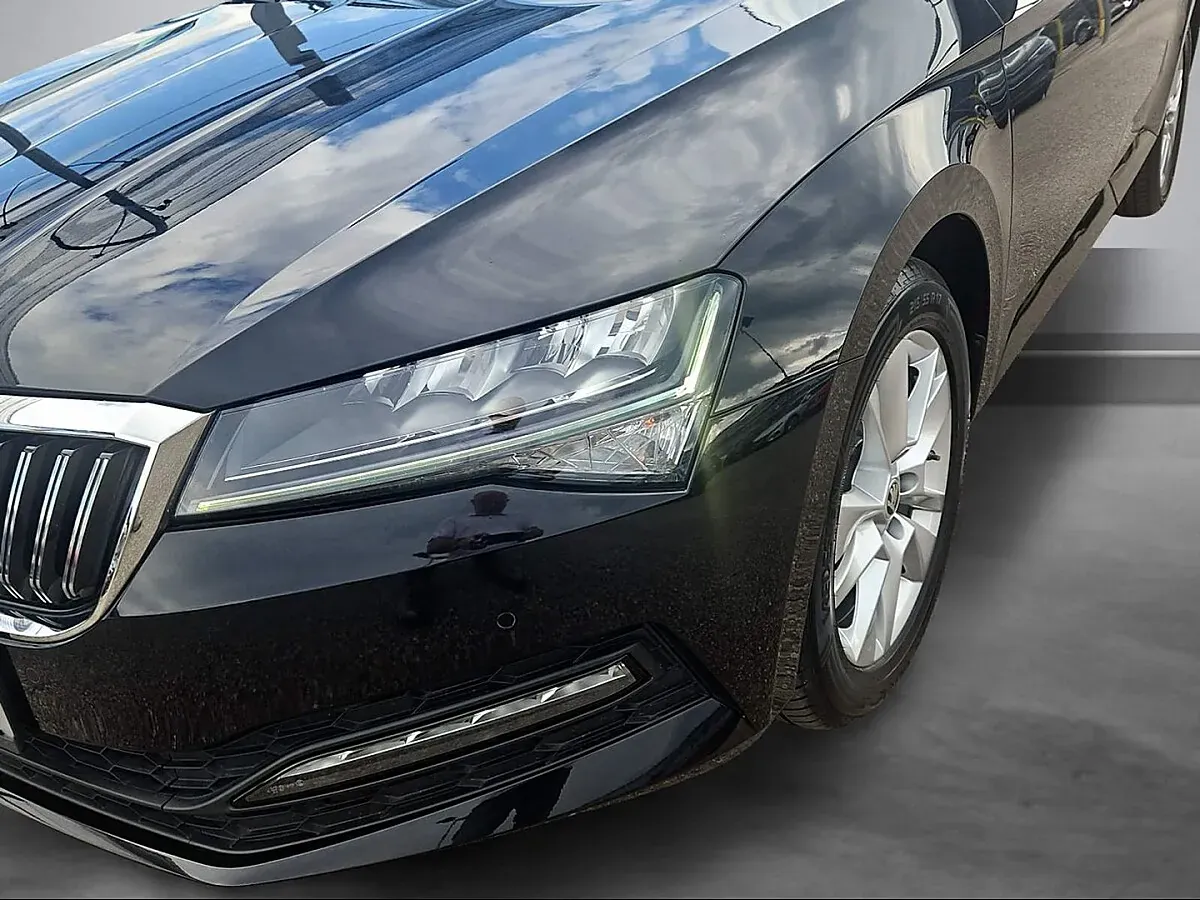 Skoda Superb 2024 photo 2