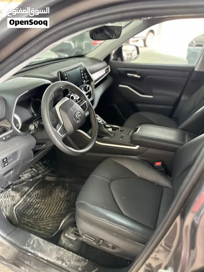 Toyota Highlander 2022 photo 4