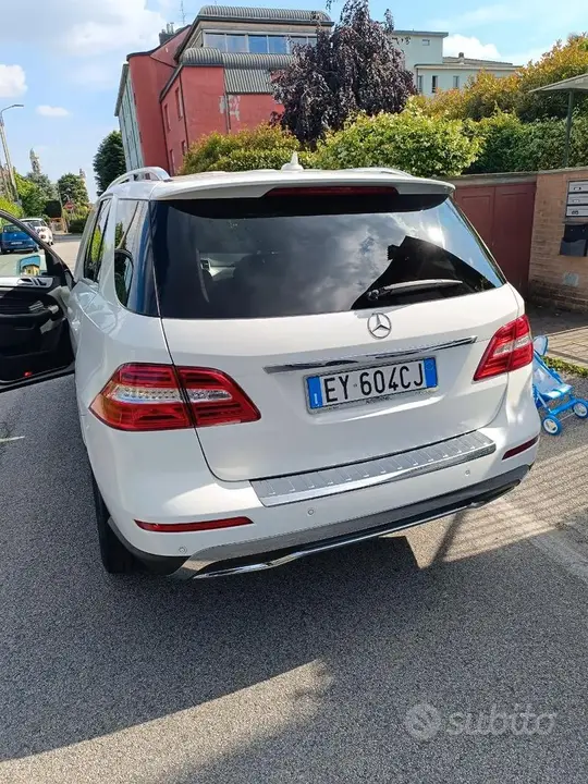 Mercedes-Benz Ml 2015 photo 3