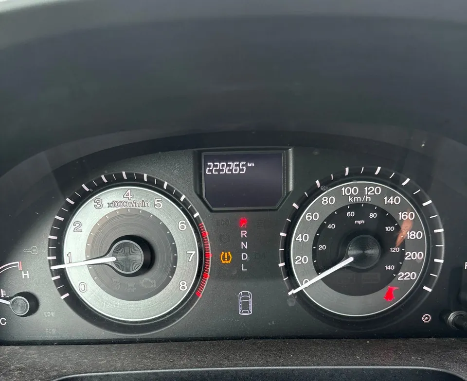 Honda Odyssey 2014 photo 5