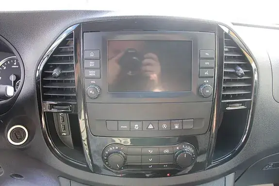Mercedes-Benz Vito 114 2023 photo 5