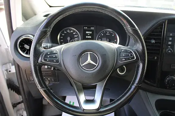 Mercedes-Benz Vito 114 2023 photo 4