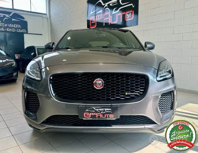 Jaguar E-Pace 2019 photo 2