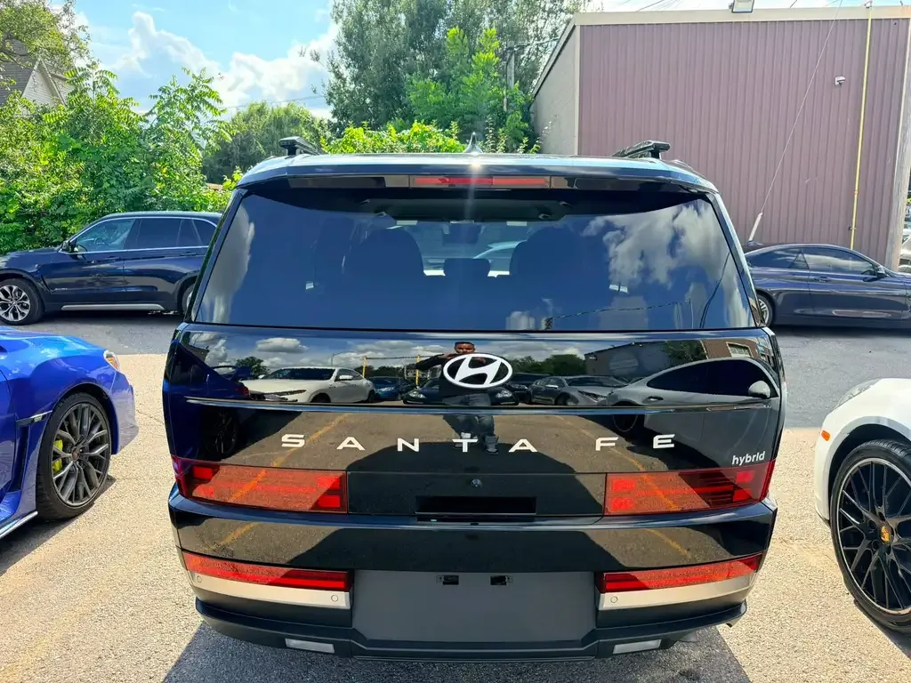 Hyundai Santa Fe 2025 photo 5