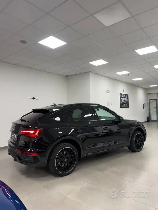 Audi Q5 2022 photo 3