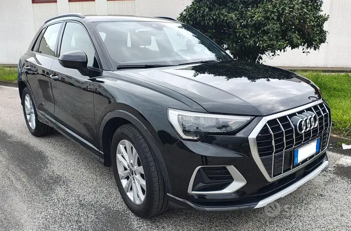 Audi Q3 2022 photo 2