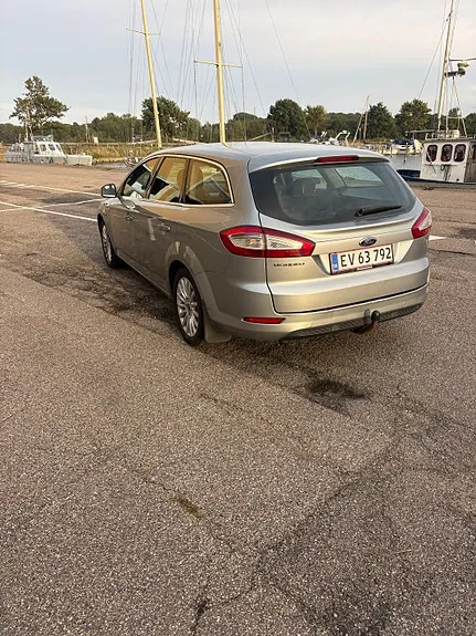 Ford Mondeo 2011 photo 3