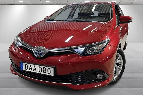 Toyota Auris 2016 photo 2