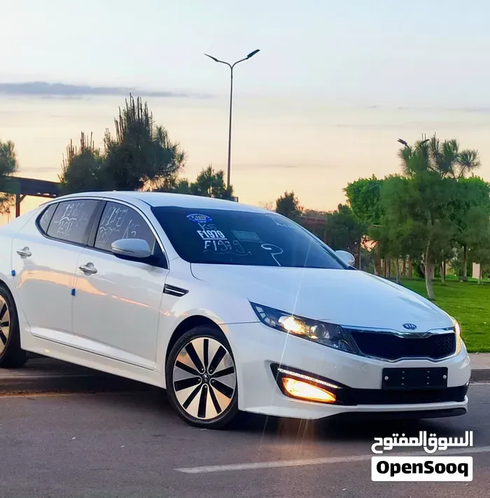 Kia K5 2011 photo 3