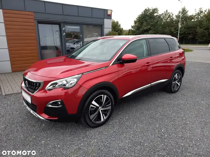 Peugeot 5008 2020 photo 3