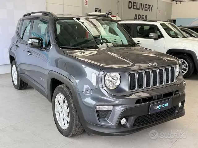 Jeep Renegade 2023 photo 3