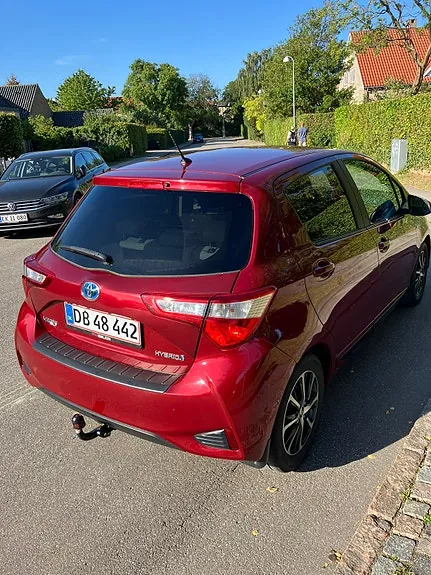 Toyota Yaris 2018 photo 3