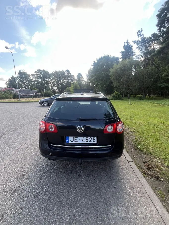 Volkswagen Passat 2009 photo 4