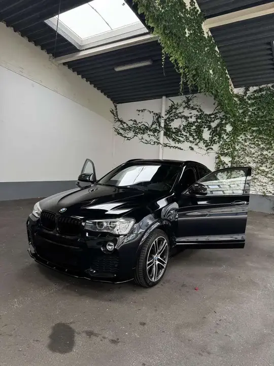 BMW X4 2016 photo 2