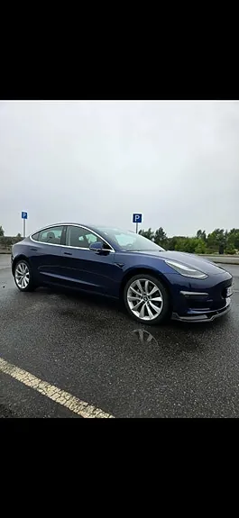 Tesla Model 3 2019 photo 4