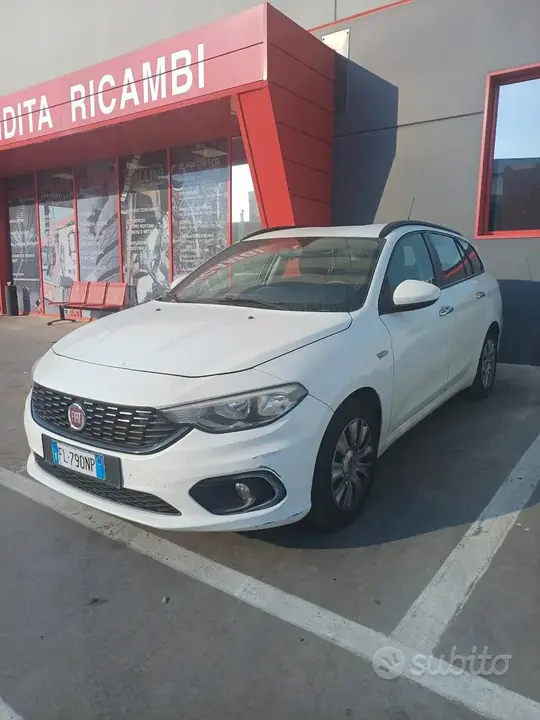 Fiat Tipo 2017 photo 2