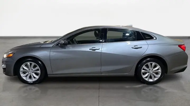 Chevrolet Malibu 2023 photo 4