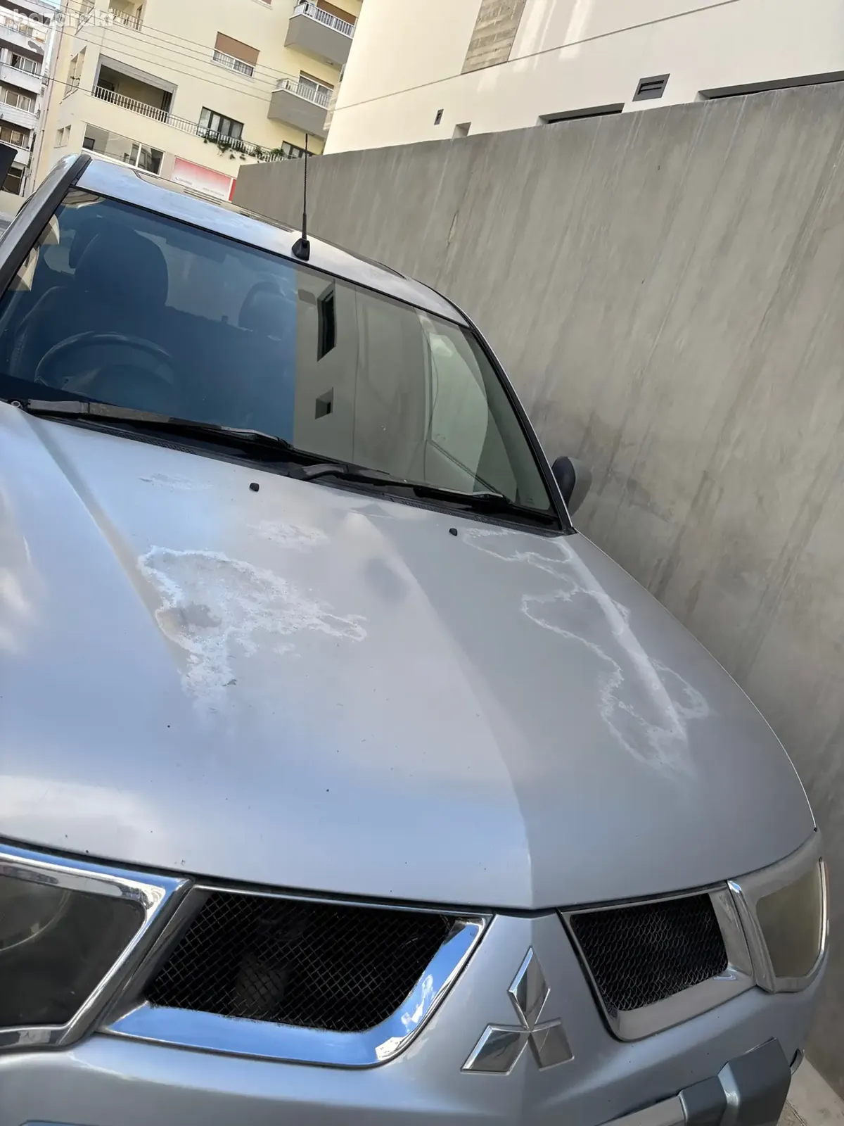 Mitsubishi L200