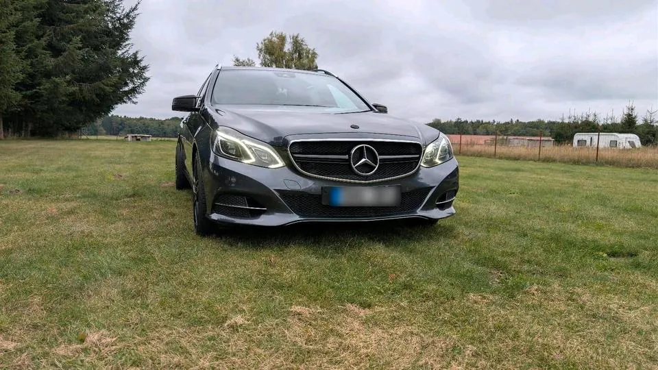 Mercedes-Benz E 300