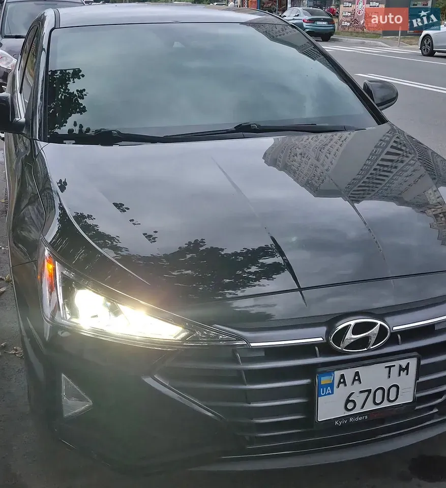 Hyundai Elantra 2018 photo 2