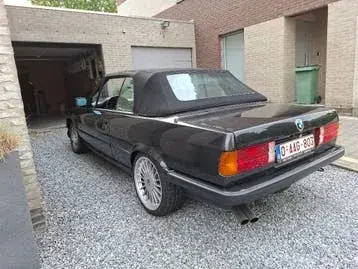 BMW 325I