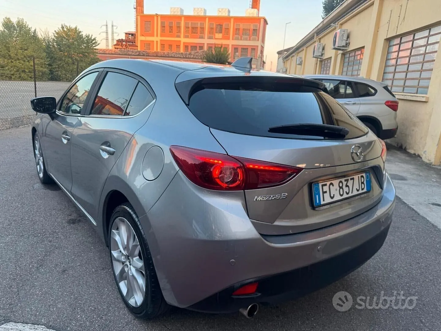 Mazda Mazda3 2016 photo 4