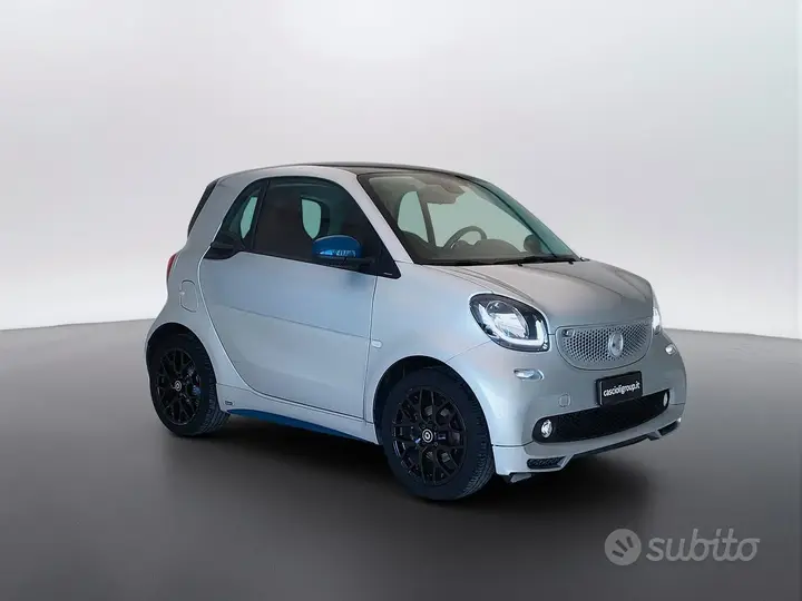 Smart Fortwo 2018 photo 3