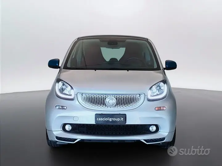 Smart Fortwo 2018 photo 2