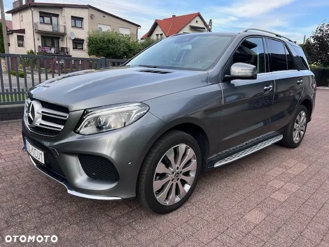 Mercedes-Benz Gle 2016 photo 2