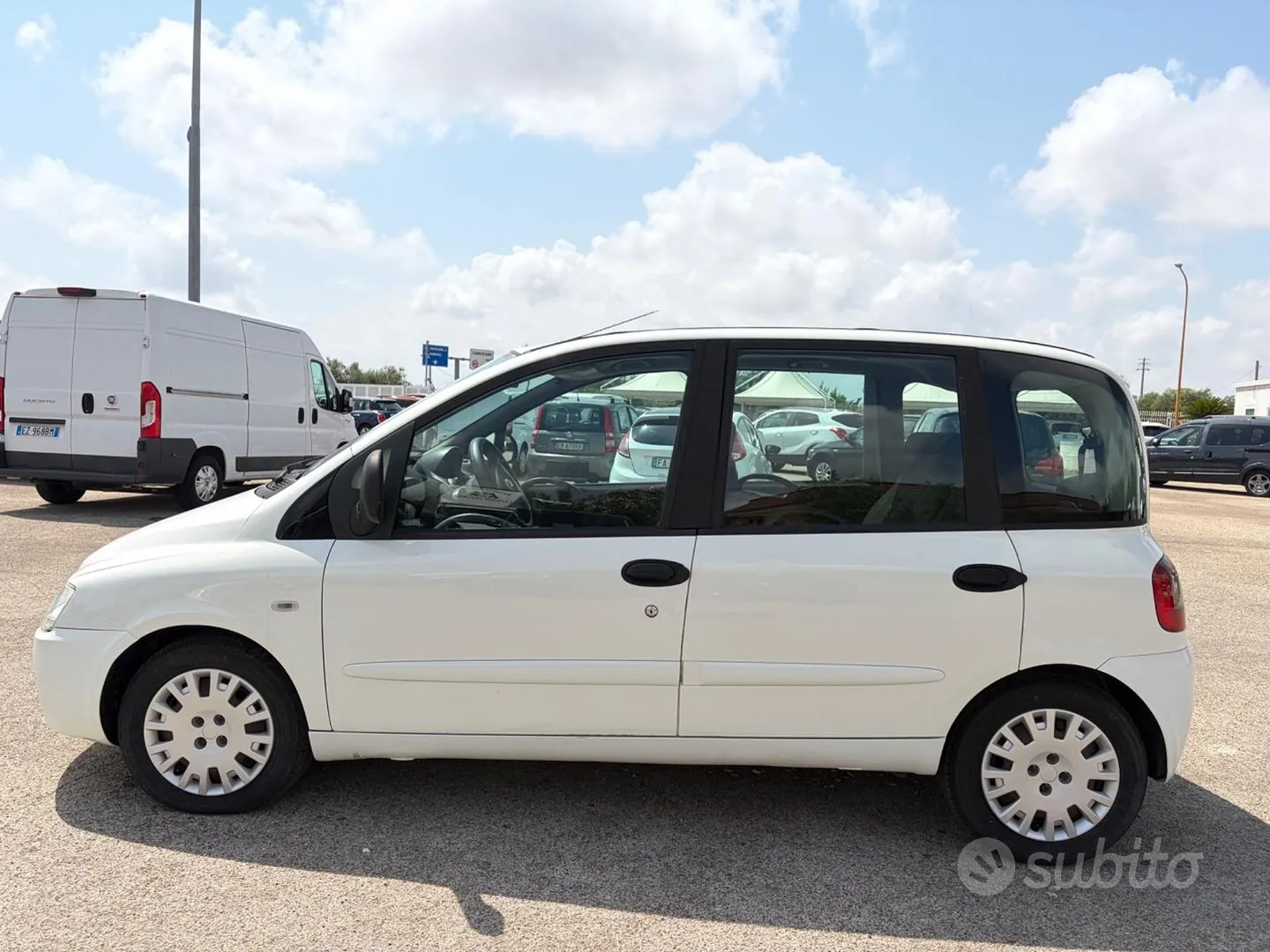 Fiat Multipla 2011 photo 4